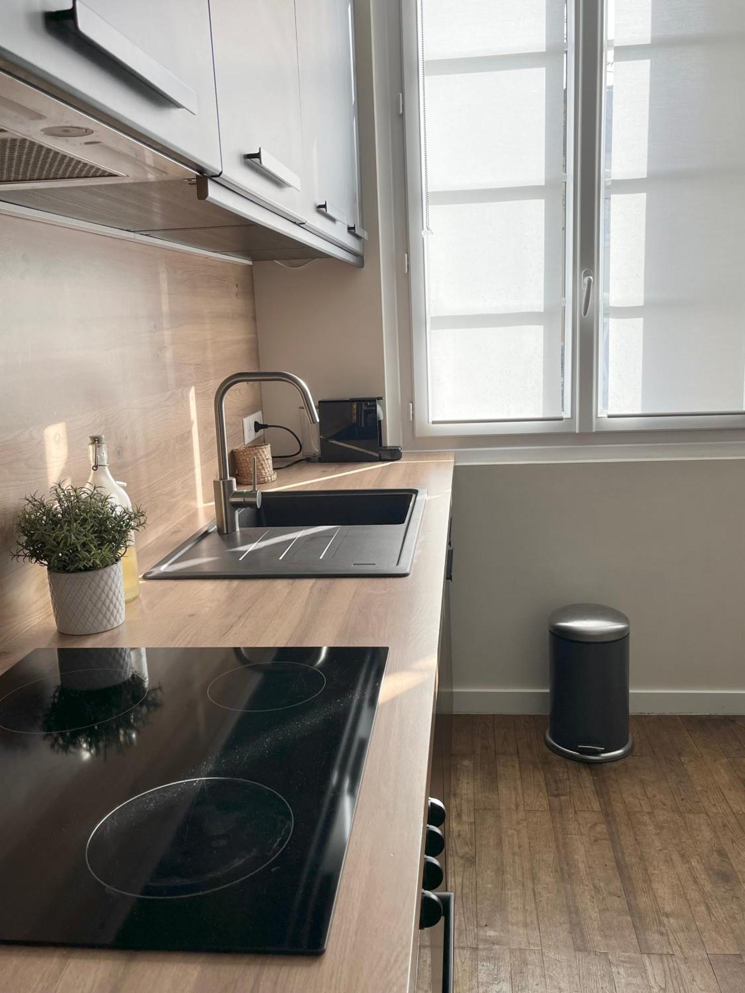 Joli Appartement Proche Centre Avec Garage Gratuit Nantes Esterno foto